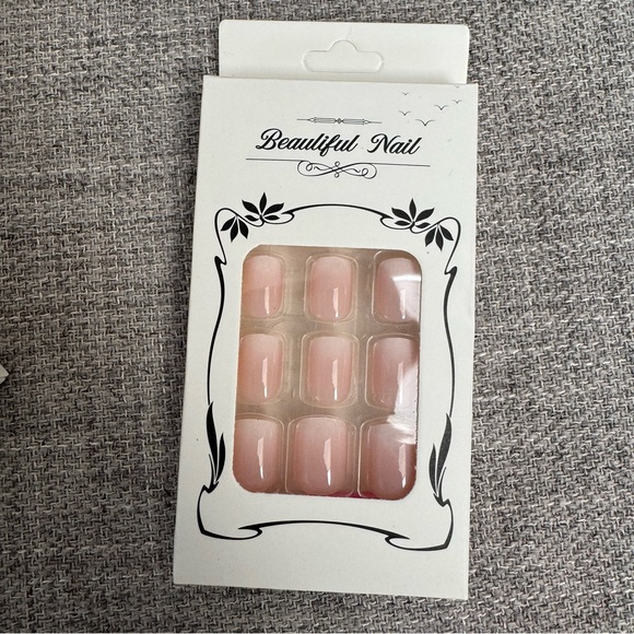 💅 Press On Nails Bundle – Brand New 💅 - Picture 7 of 9